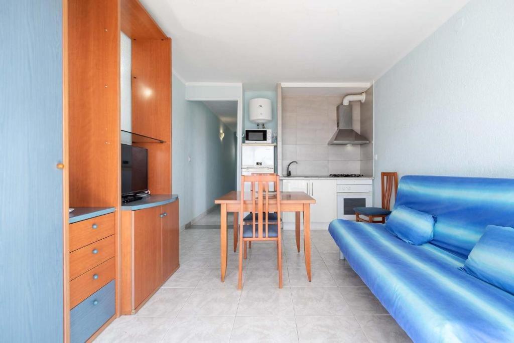 كاستيلديفيلس Apartamentos Denis المظهر الخارجي الصورة