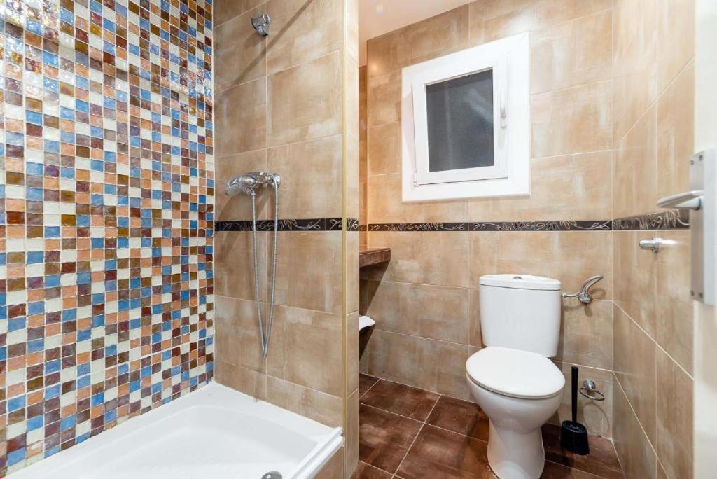 كاستيلديفيلس Apartamentos Denis المظهر الخارجي الصورة