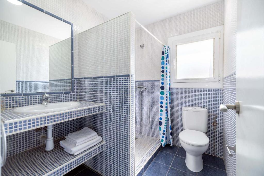 كاستيلديفيلس Apartamentos Denis المظهر الخارجي الصورة